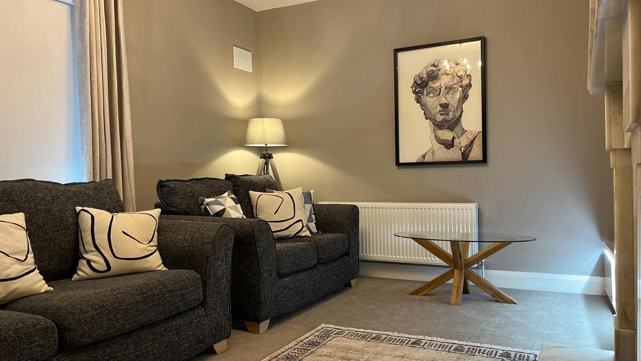 The Hillcrest, Luxury Accommodation In Castleblayney Town Eksteriør billede
